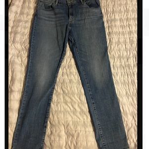 Levi bark blue jeans only worn once